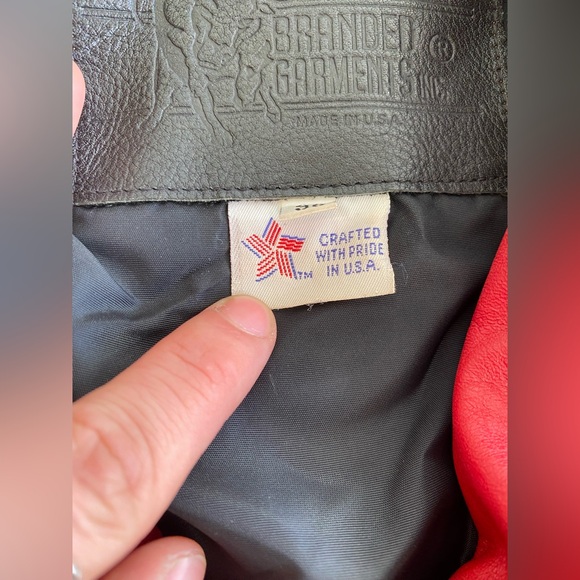 Branded Garments Inc Vintage Vibrant Red Leather Motorcycle Jacket USA Made 38 - Picture 13 of 14